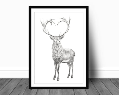 Deer with heart shaped antlers - LE NID atelier