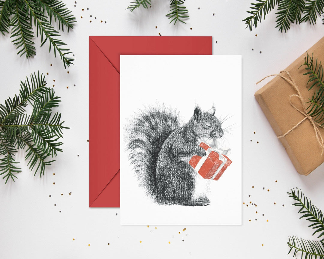 Squirrel with gift - Christmas Greeting Card - LE NID atelier